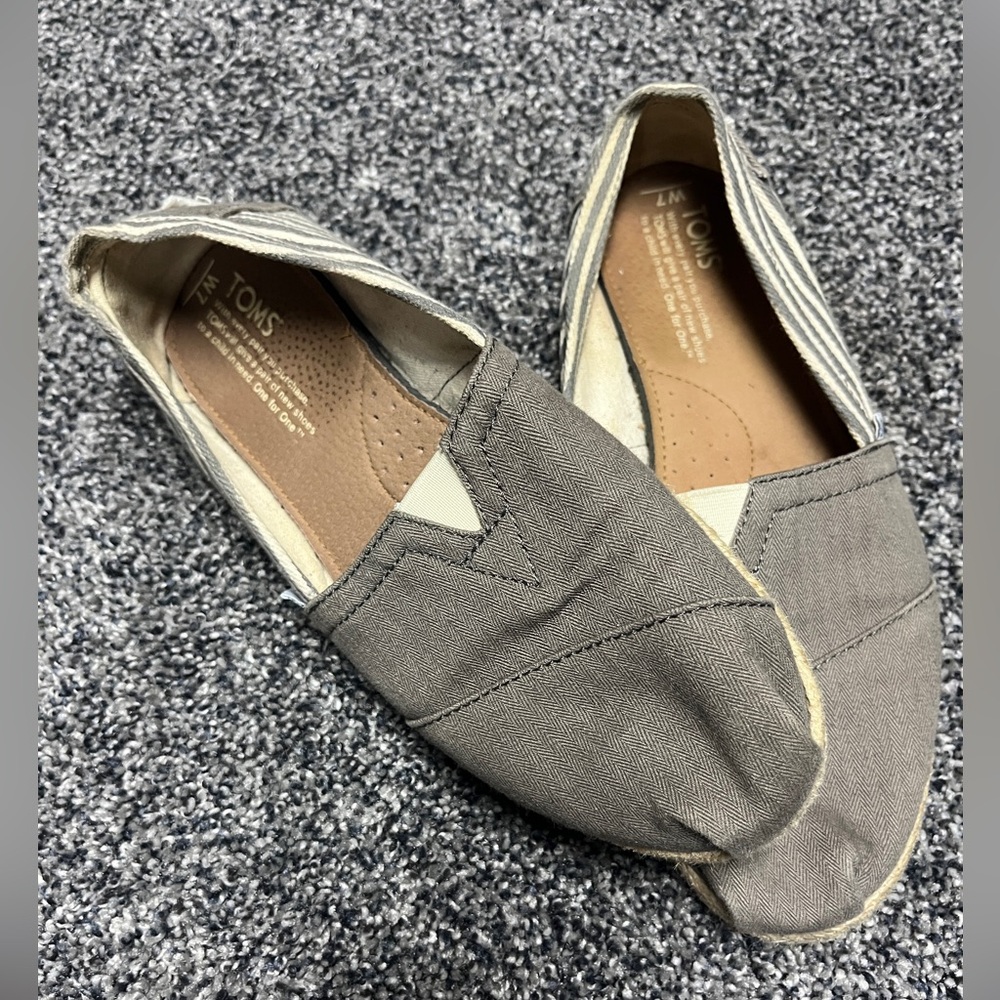 Toms Gray Slip-On Shoes